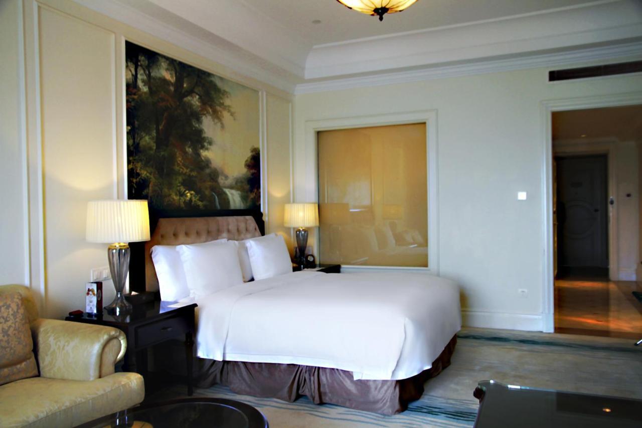 Crowne Plaza Ocean Spring Resort By Ihg Jimo Exterior photo