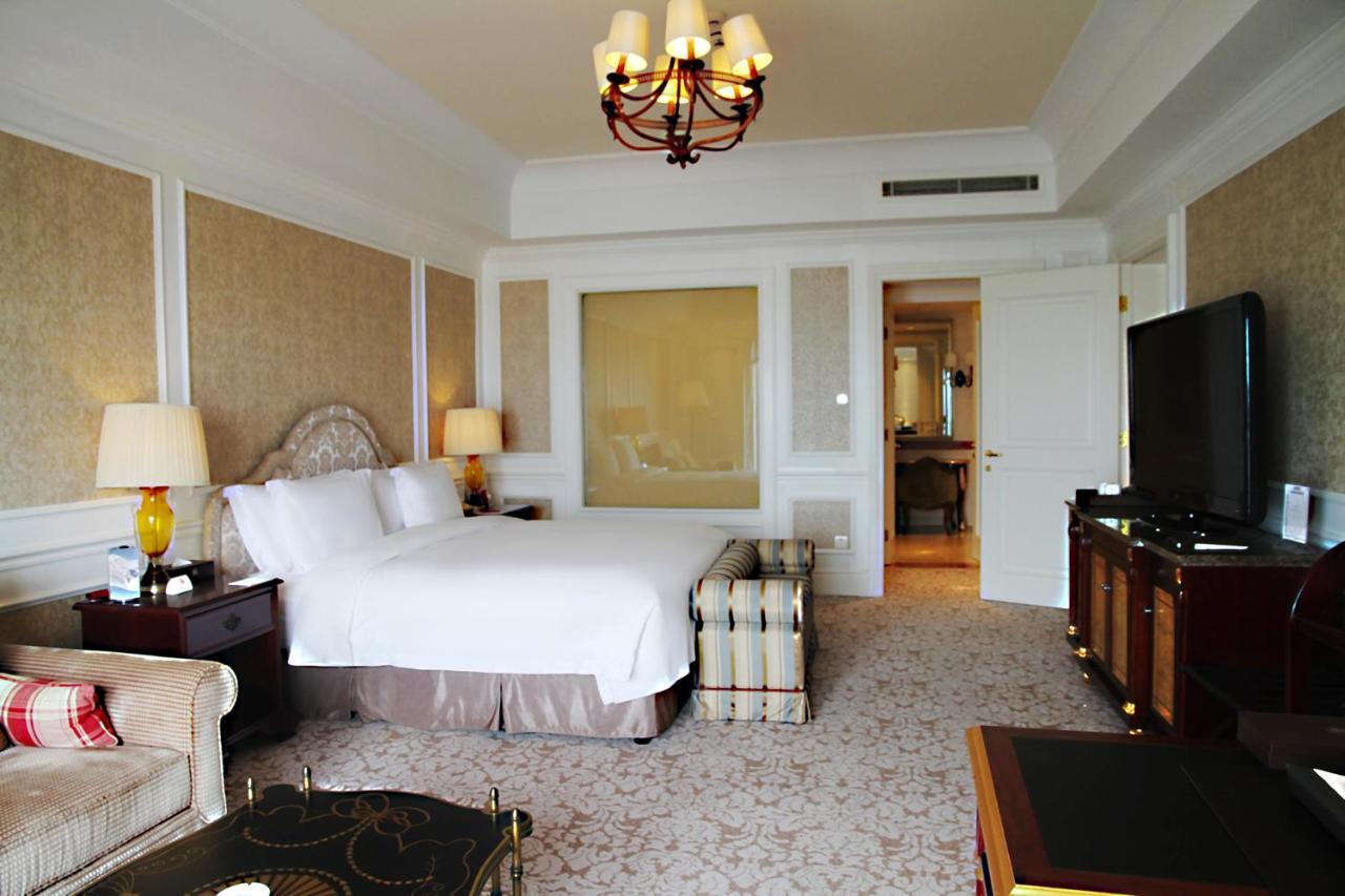 Crowne Plaza Ocean Spring Resort By Ihg Jimo Exterior photo