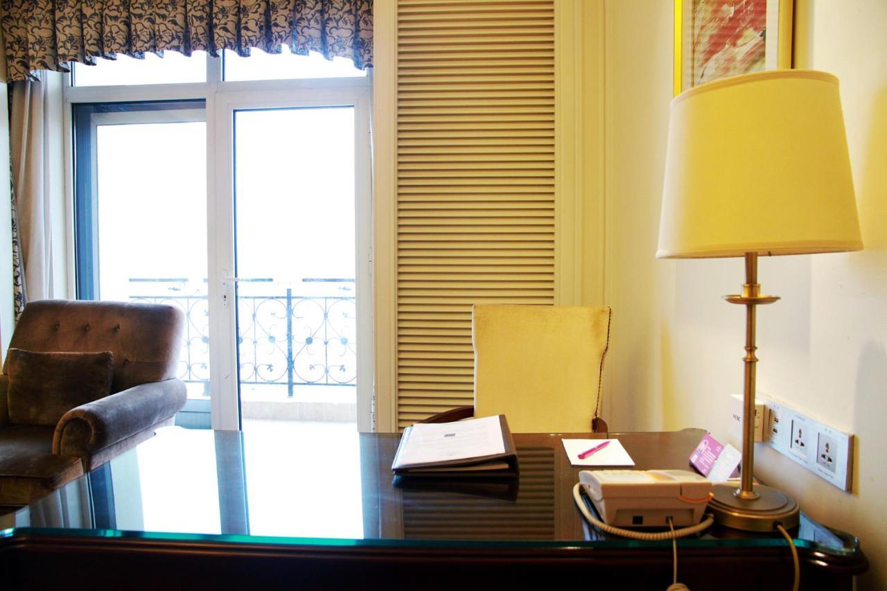 Crowne Plaza Ocean Spring Resort By Ihg Jimo Exterior photo