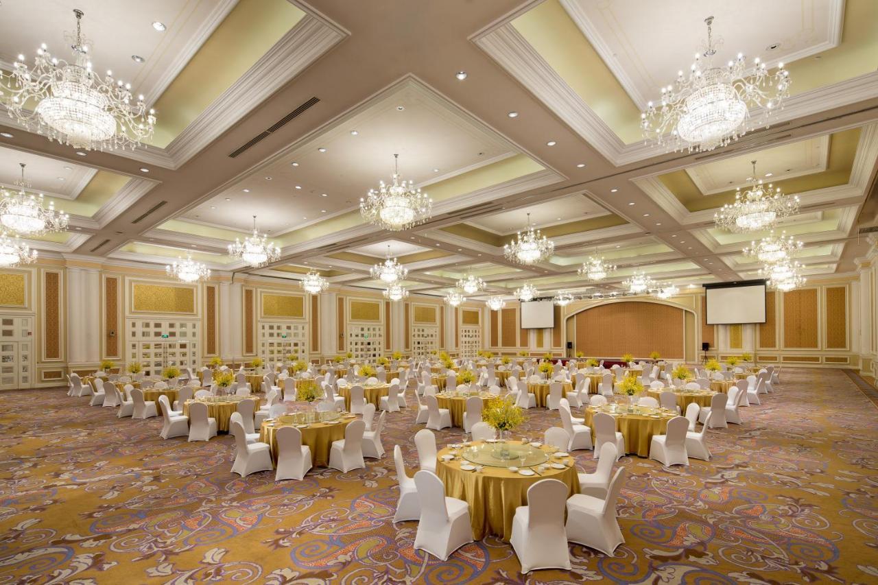 Crowne Plaza Ocean Spring Resort By Ihg Jimo Exterior photo